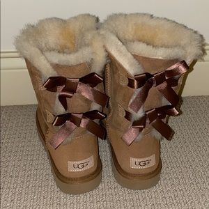 UGG Bailey Bow